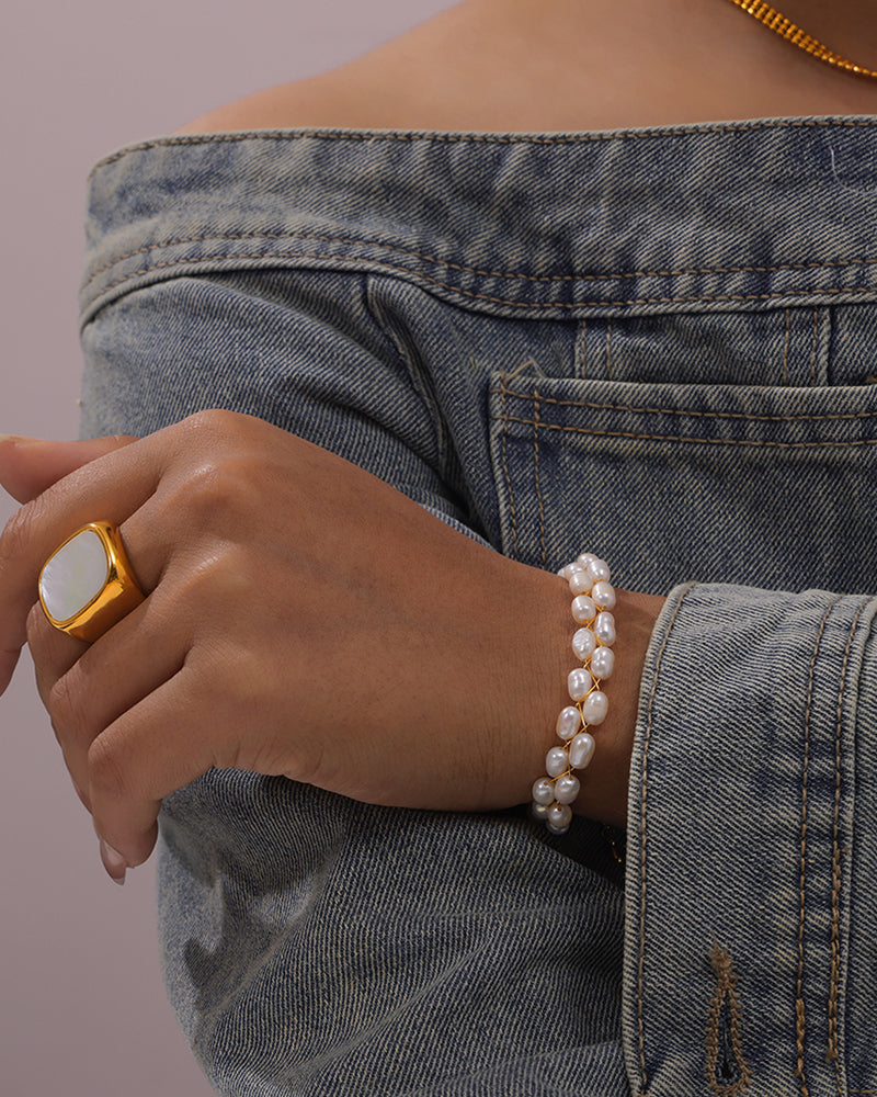 Rita Pearl Bracelet – A Timeless Touch of Freshwater Elegance