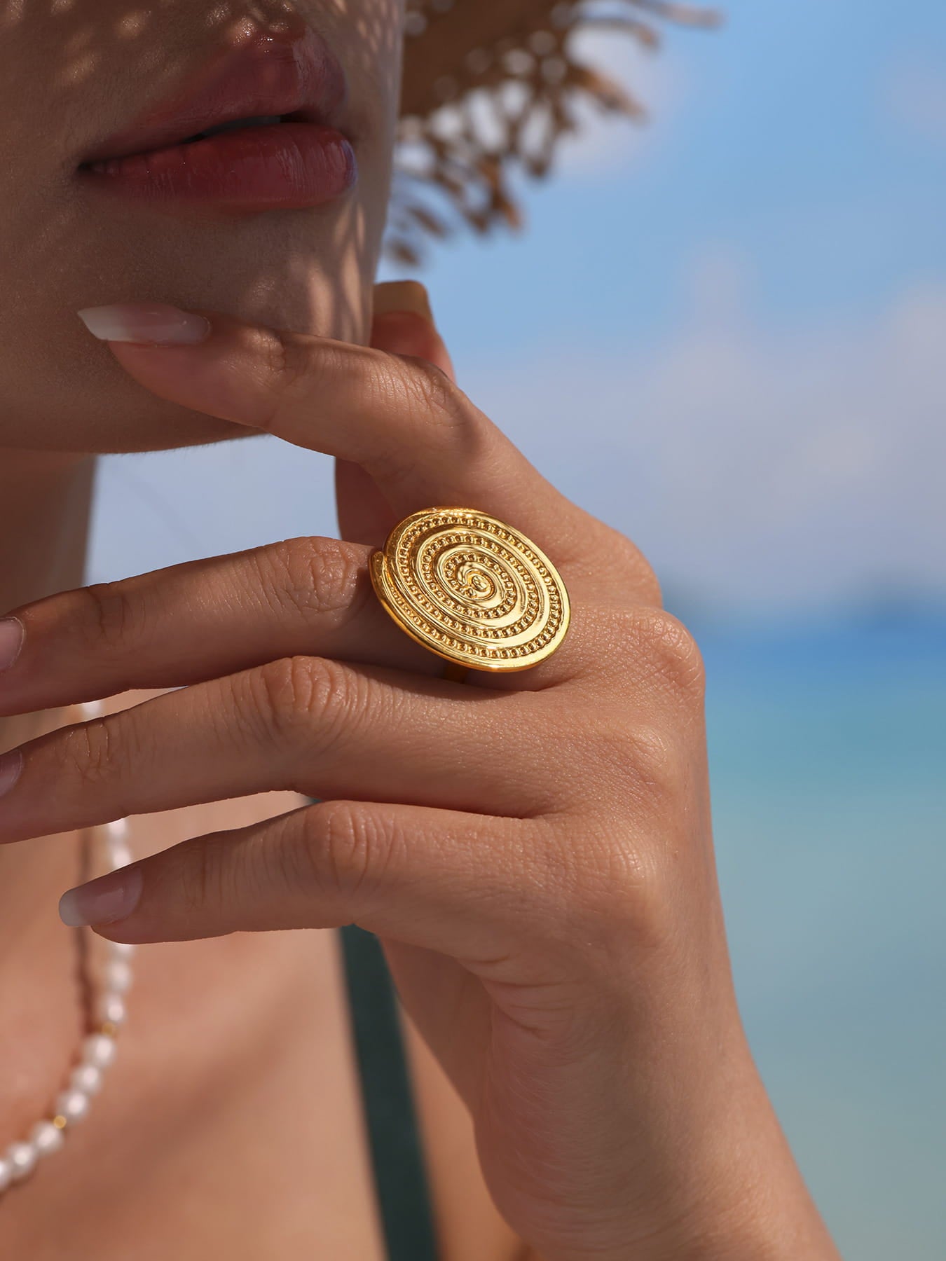 Bold 18K Gold Plated Circle Groove Open Ring