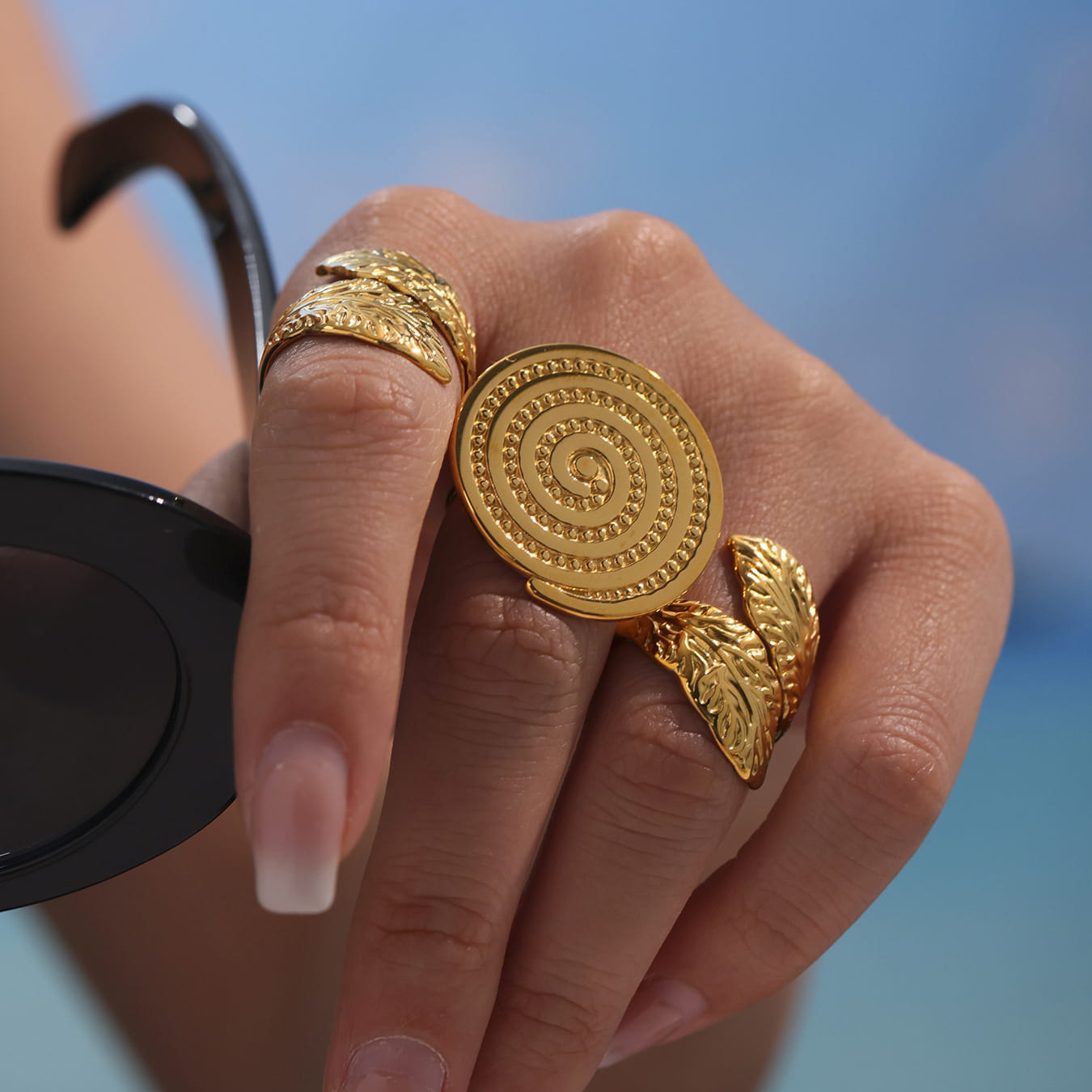 Bold 18K Gold Plated Circle Groove Open Ring
