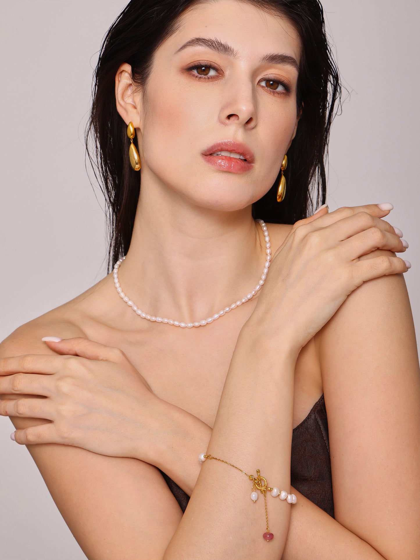 Elegant Freshwater Pearl Bracelet with OT Clasp & Tassel | Natural Stone Accent