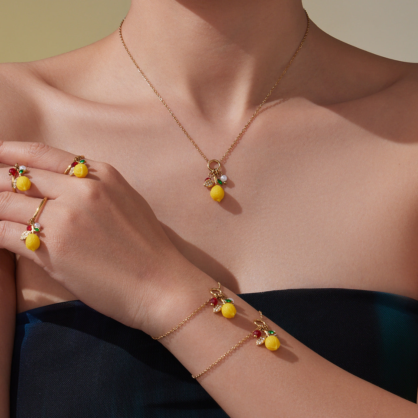 Amalfi Bloom Stainless Steel Zircon Imitation Pearl Resin Necklace Collection