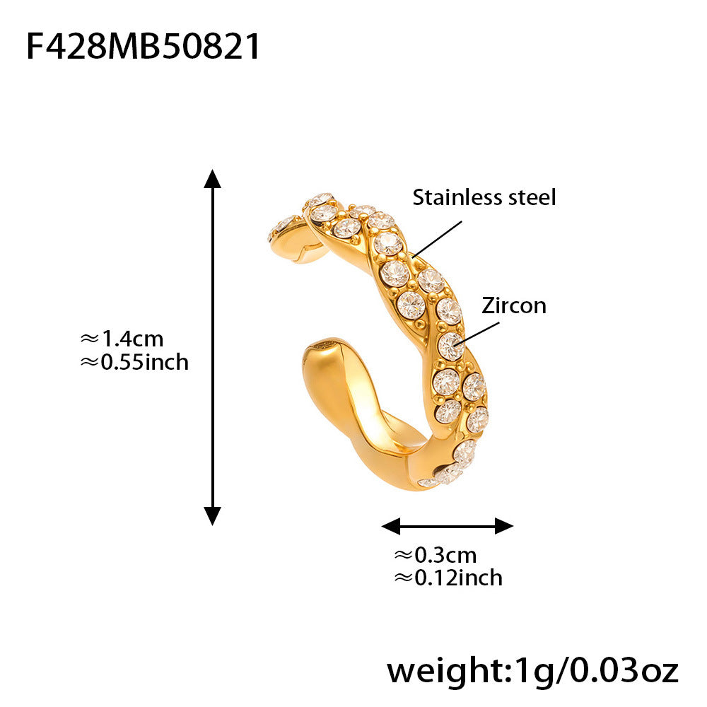 Size chart of gold ear cuff with zircon stones, adjustable non piercing design.