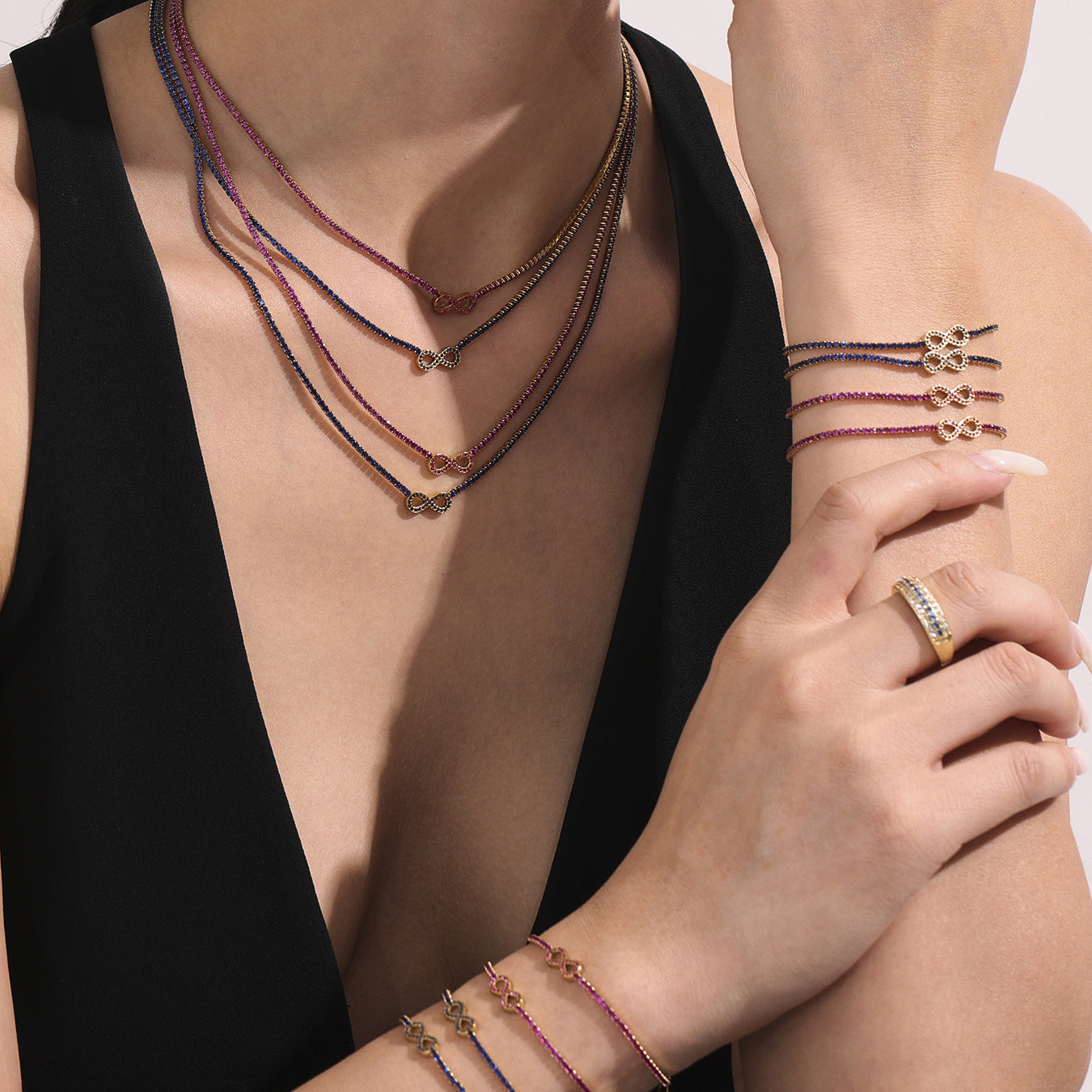 Number 8 Zircon Necklace Stainless Steel