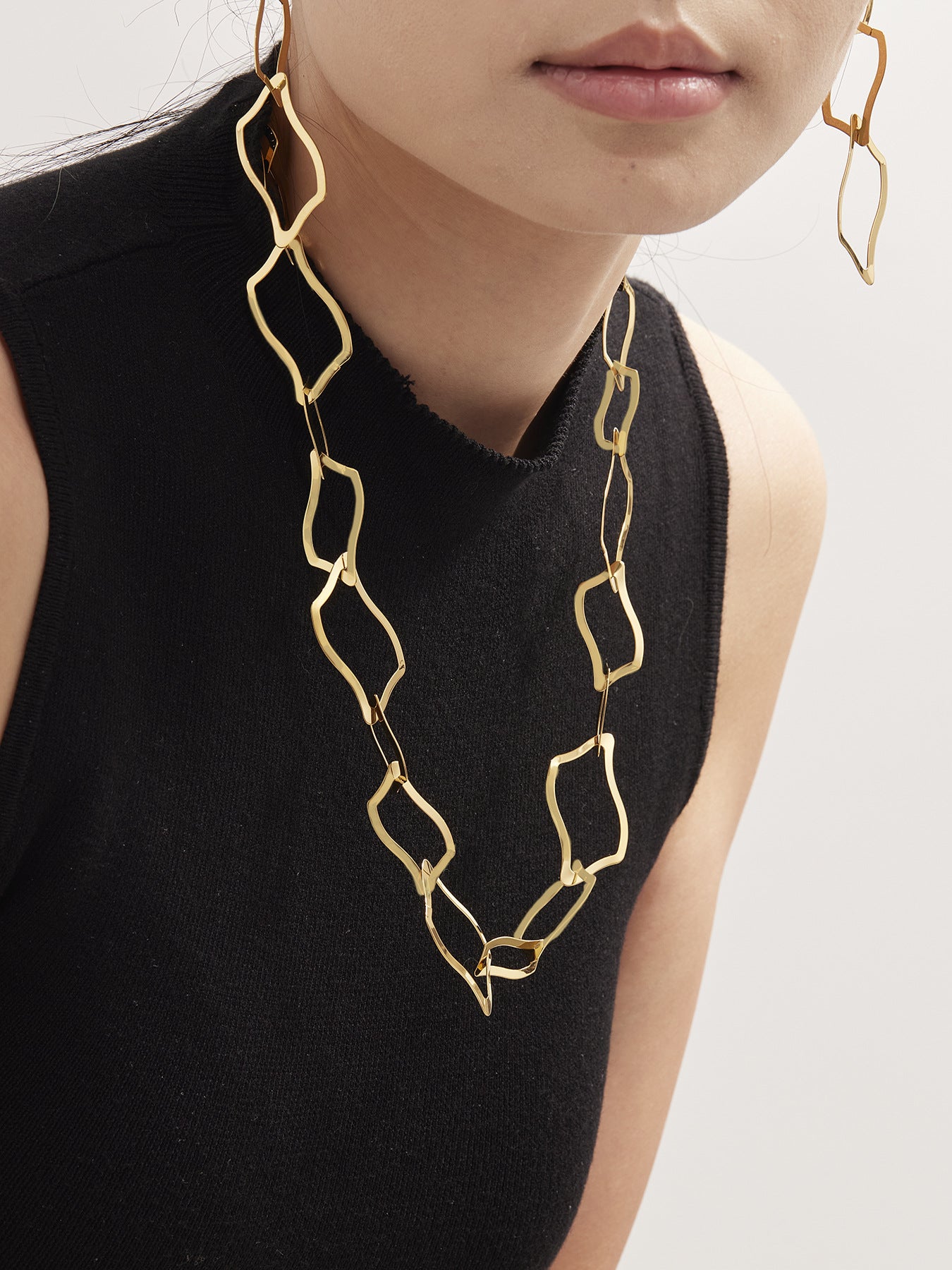 Irregular Quadrilateral Size Combination Necklace Gold Color