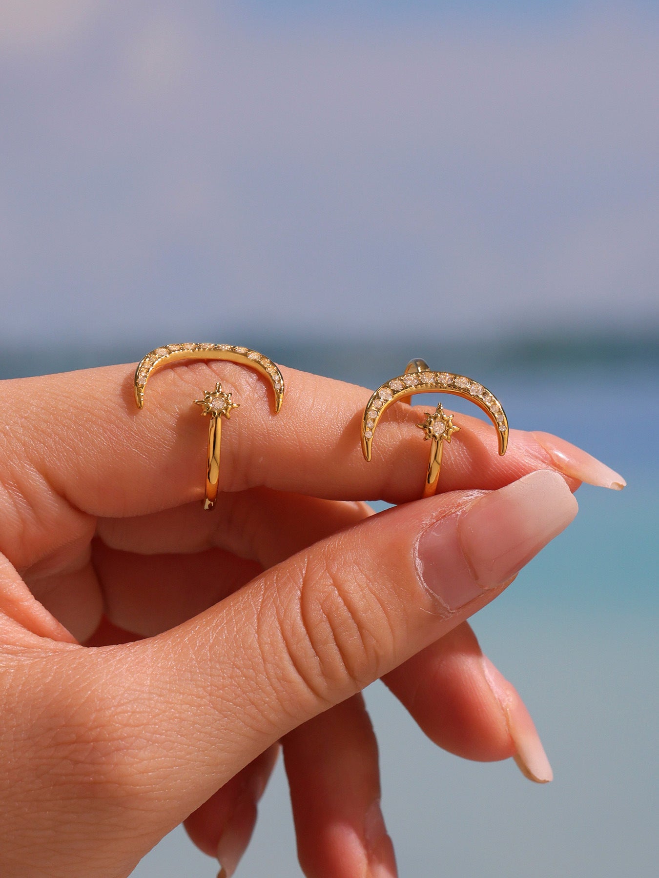 Star Moon 5A Zircon Ring