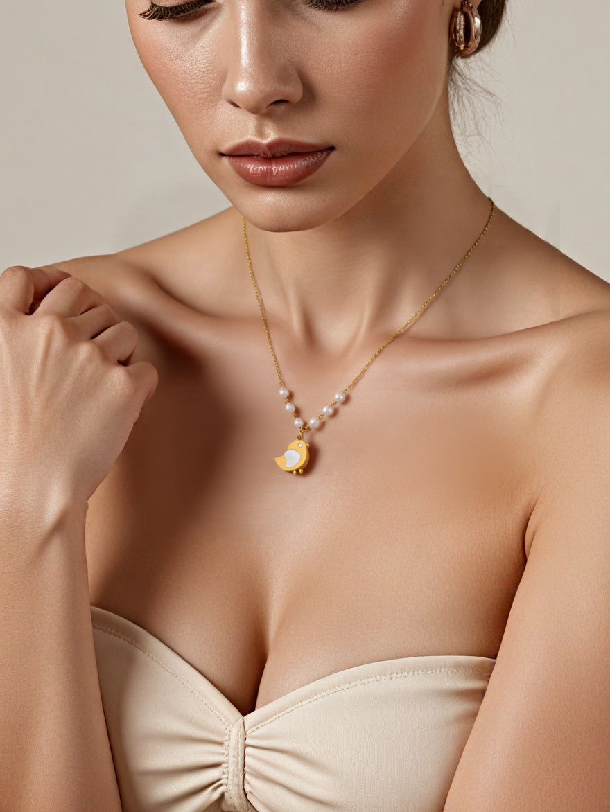 Shell Chick Freshwater Pearl Necklace | Stainless Steel Cute Choker