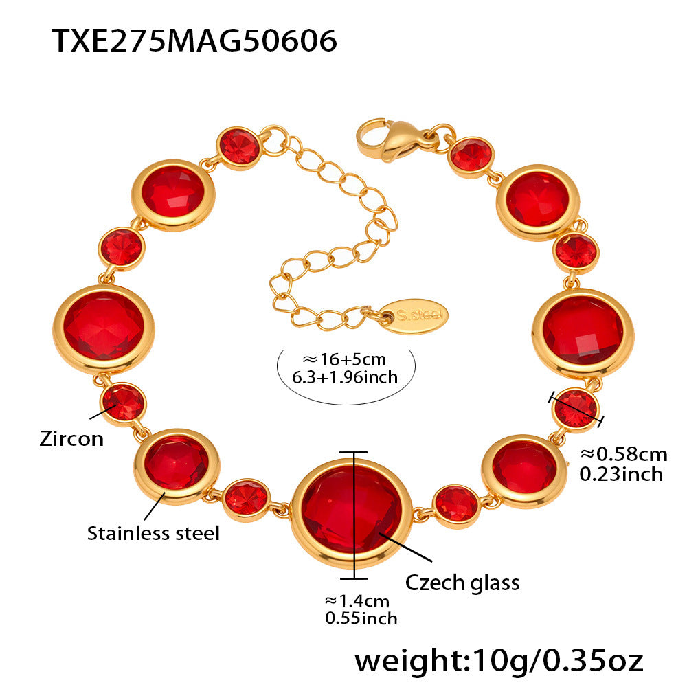 Red glass bracelet in square shape with measurements