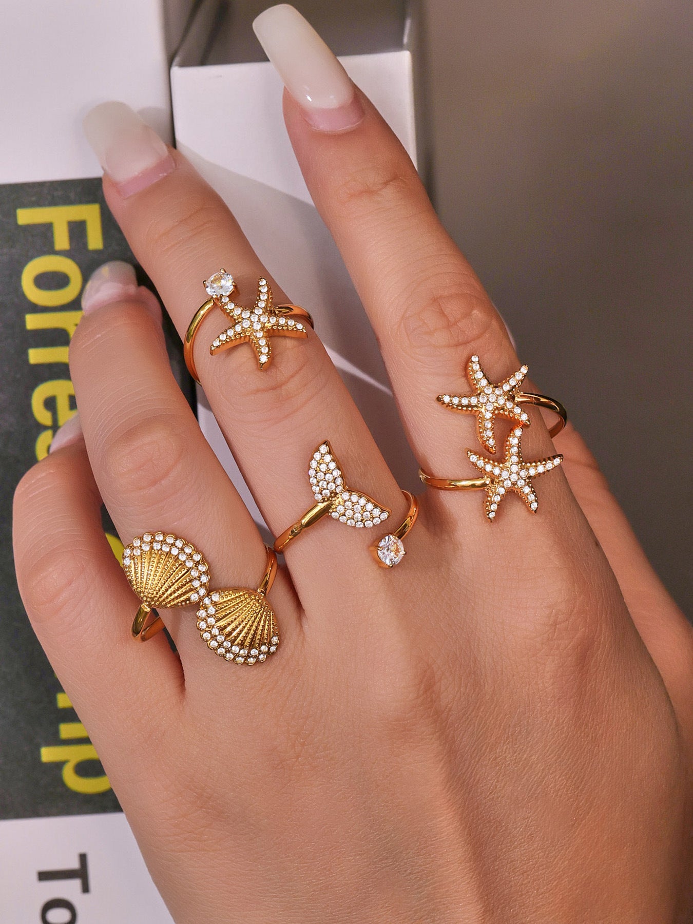 Gold Starfish Shell Zircon Open Index Finger Ring