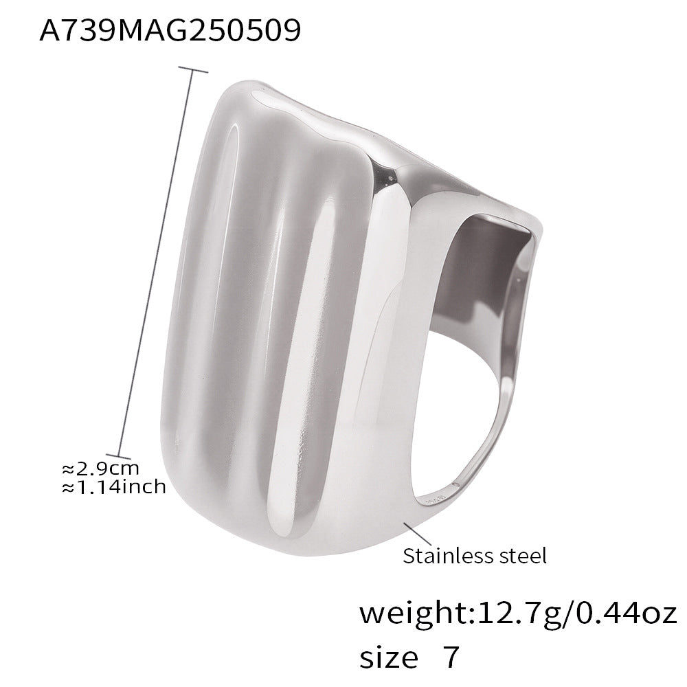 Silver stainless steel ring displayed with measurements and weight details on a white background.
