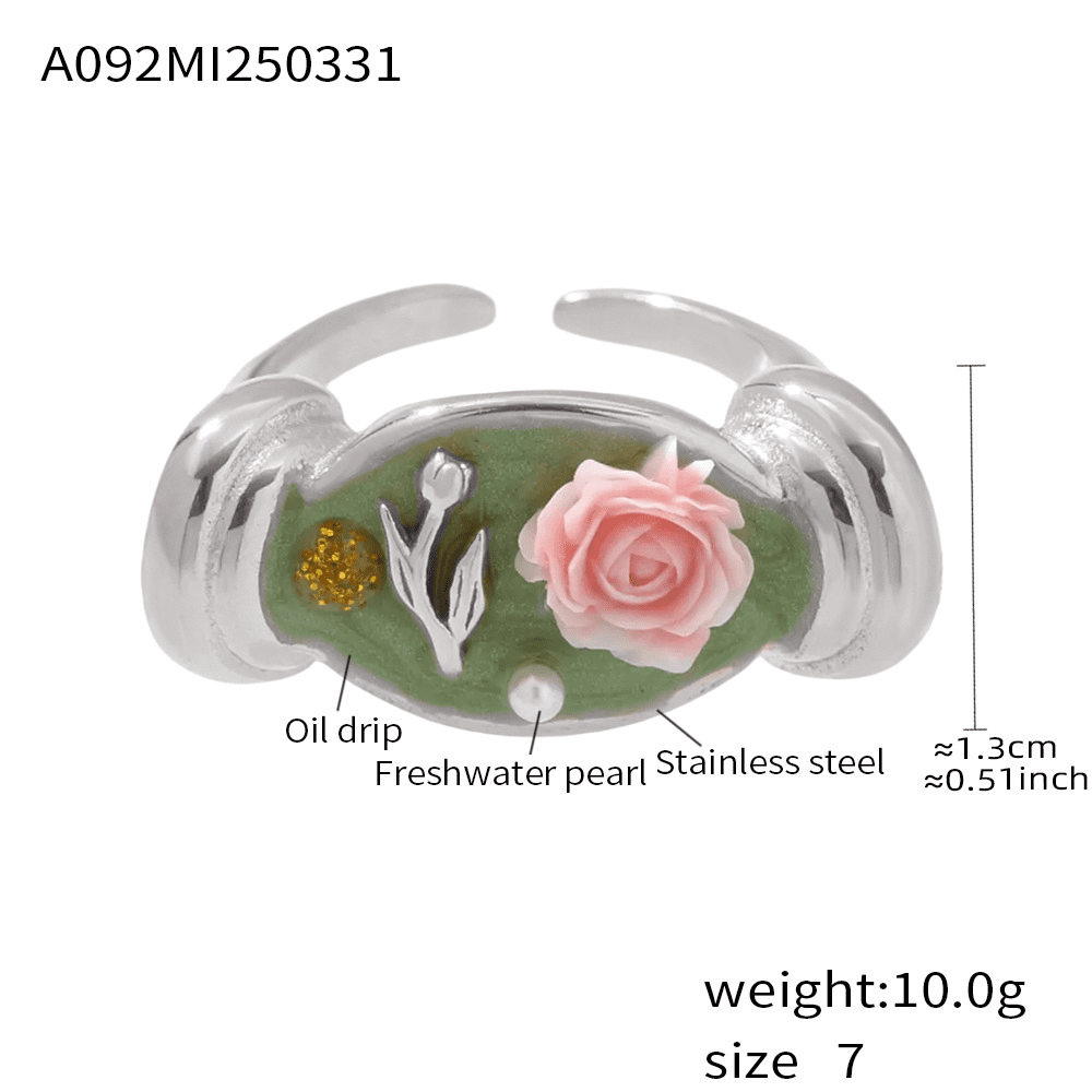 Steel chunky silver ring with precise measurements, highlighting its durability and design.