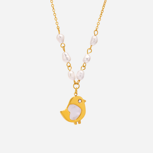 Seashell Chick Pearl Necklace