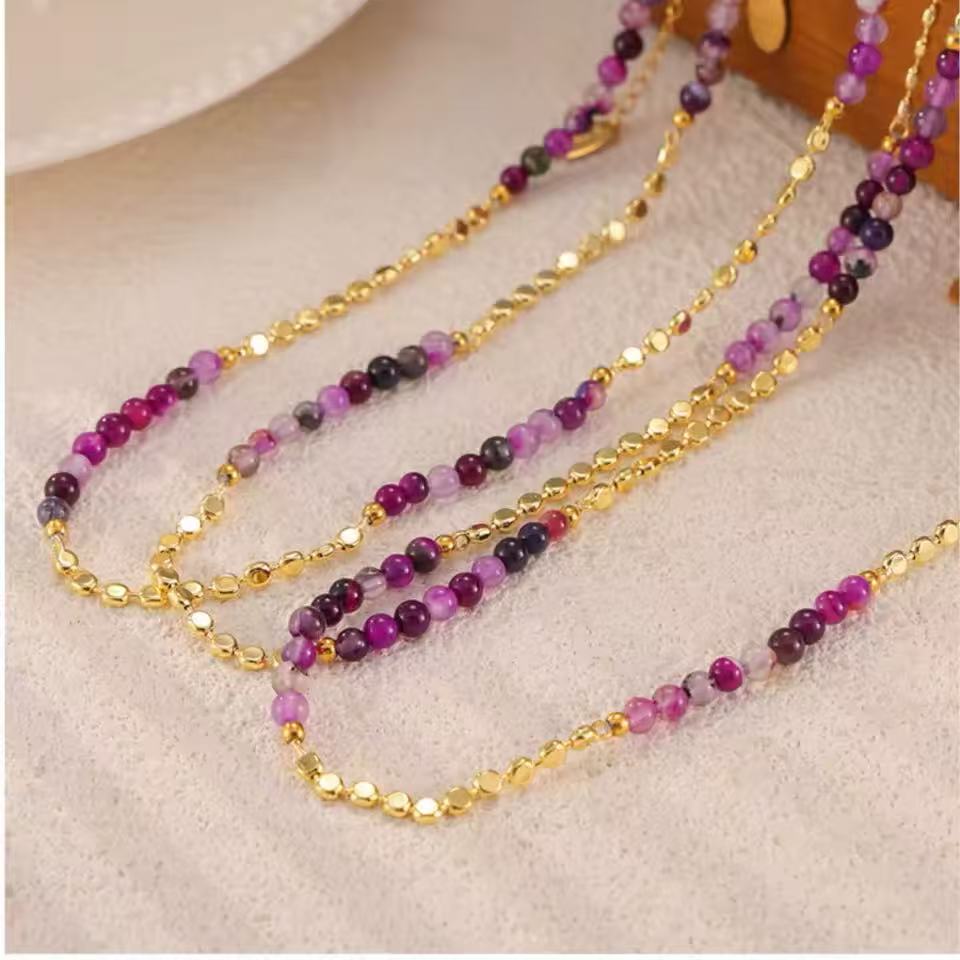 Bohemian Agate & Shell Strand Necklace – Copper Accents