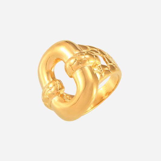 Adjustable gold ring with intricate design on white background – elegant women’s jewelry