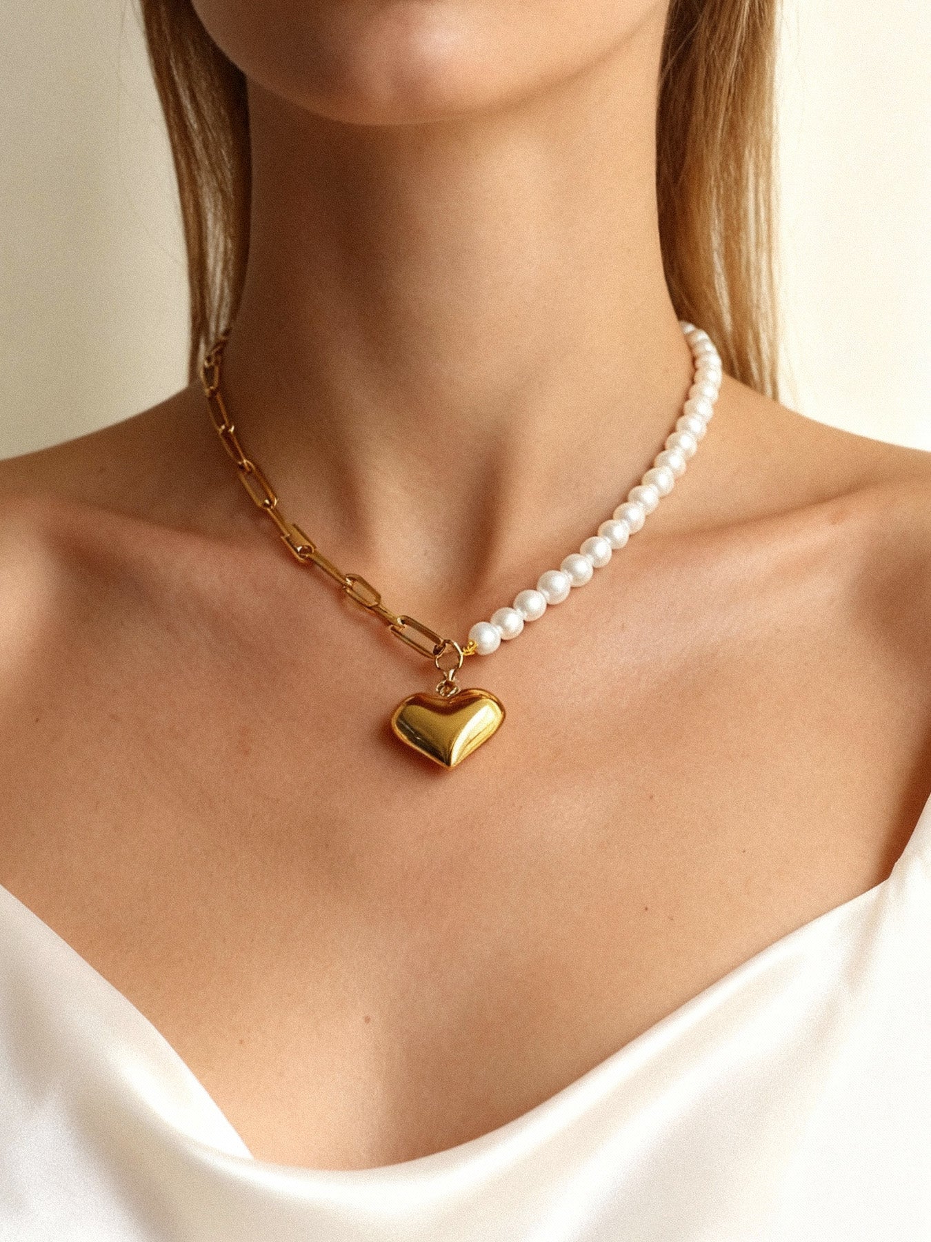 Collar de corazón de perla barroca | Cadena minimalista de acero inoxidable