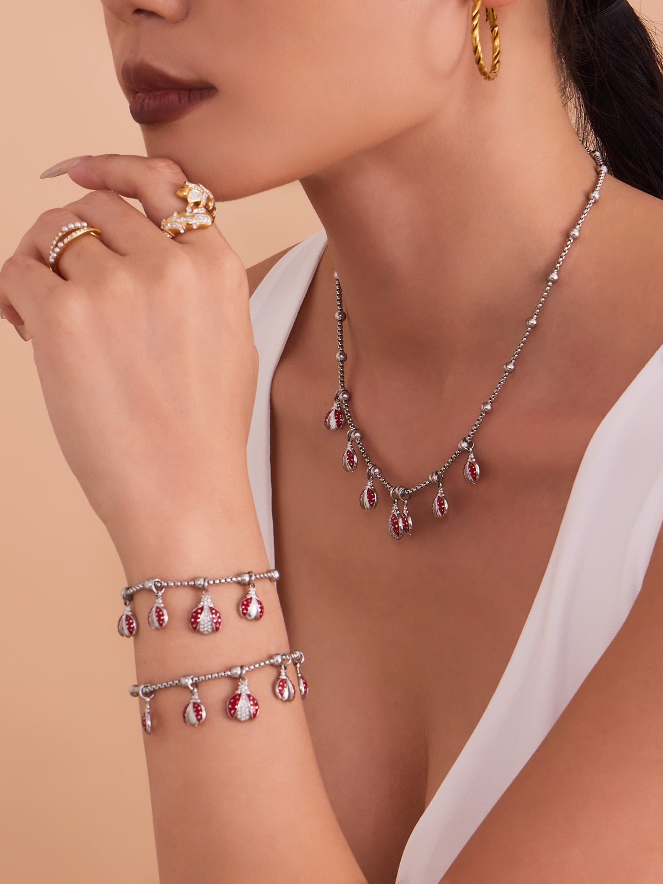 Stainless Steel Clip Bead Bracelet With Red Oil Bripping Beetle And Zirconium