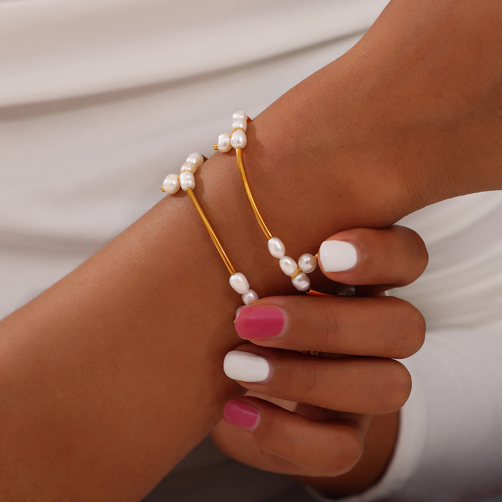 Geometric Freshwater Pearl Bead Bracelet