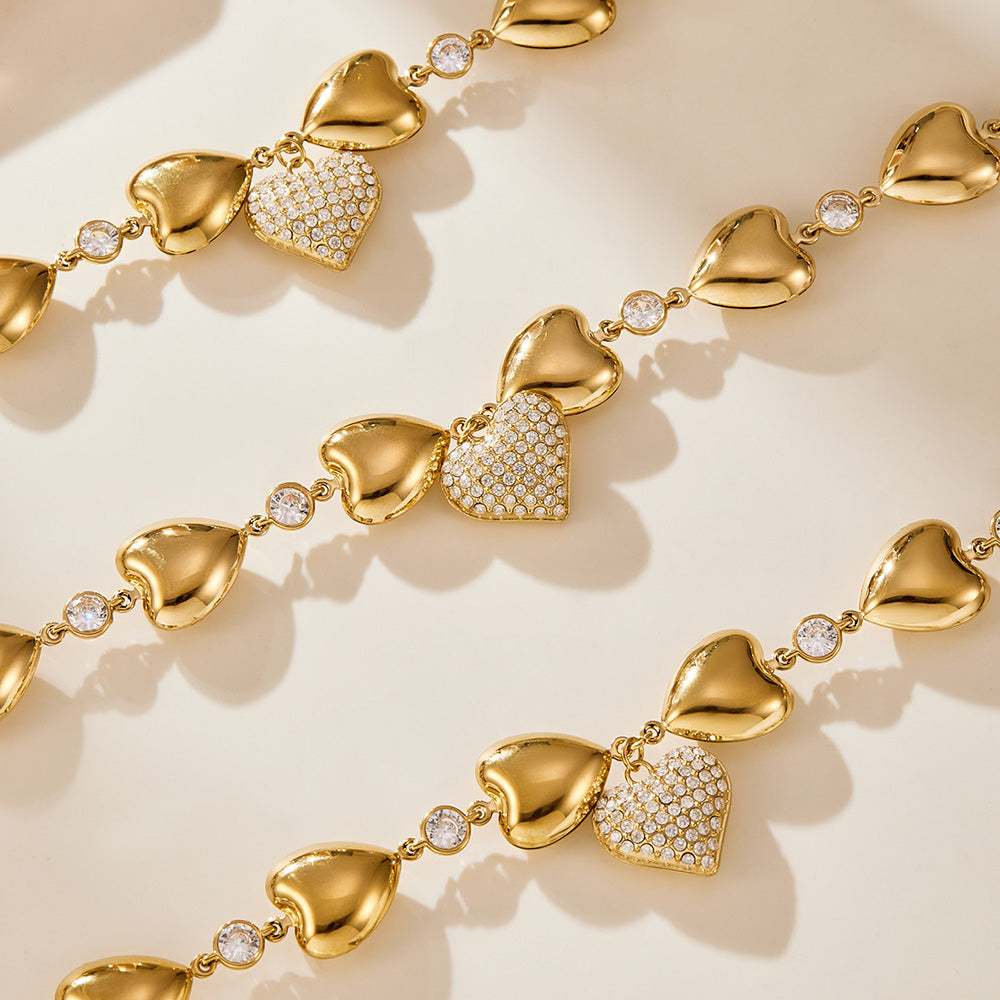 Collar de acero inoxidable con circonitas y corazón siempre amoroso