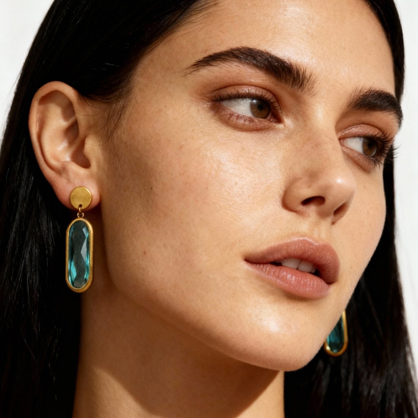 Pendientes circulares de cristal tallado