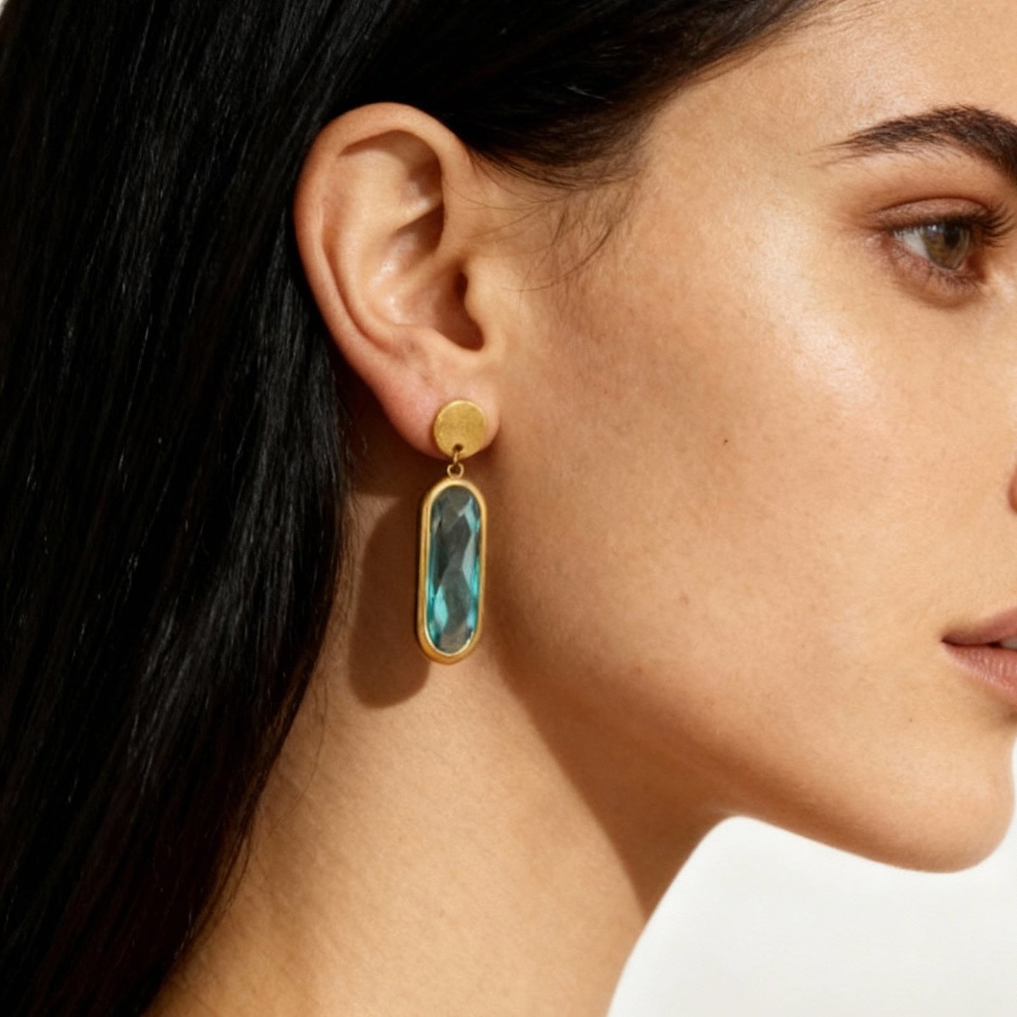 Pendientes circulares de cristal tallado