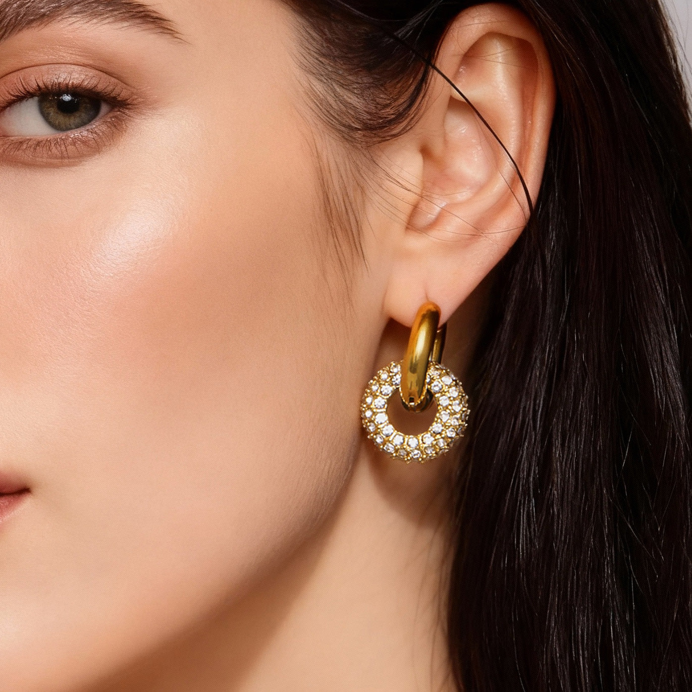 Pendientes redondos con diamantes