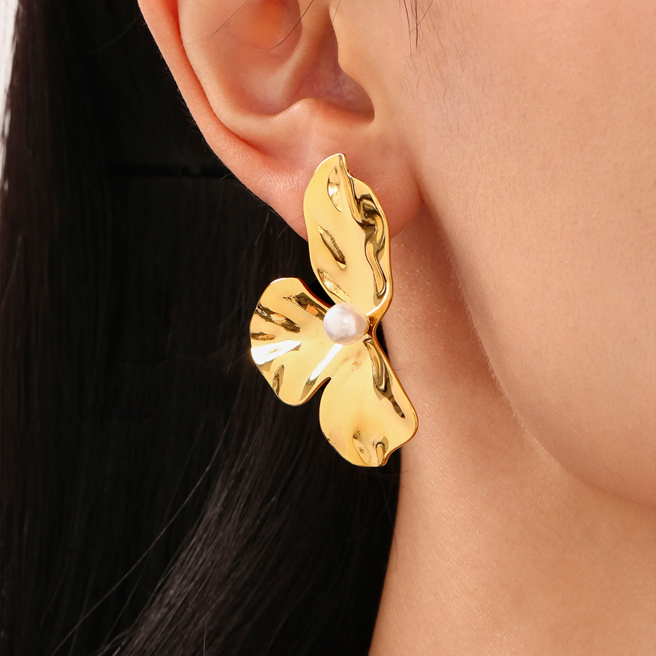 Shell Pearl Folded Petals Stainless Steel Stud Earrings