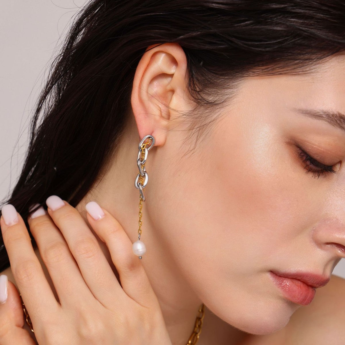 Chain Link Tassel Freshwater Pearl Earrings