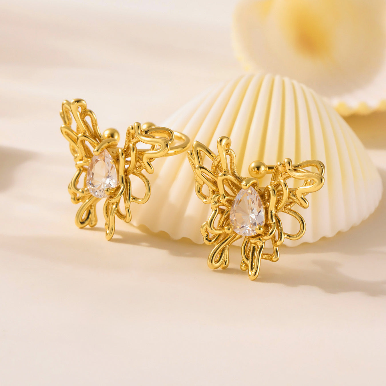 5A Zircon Butterfly Ear Clip Copper 18K Gold Plated
