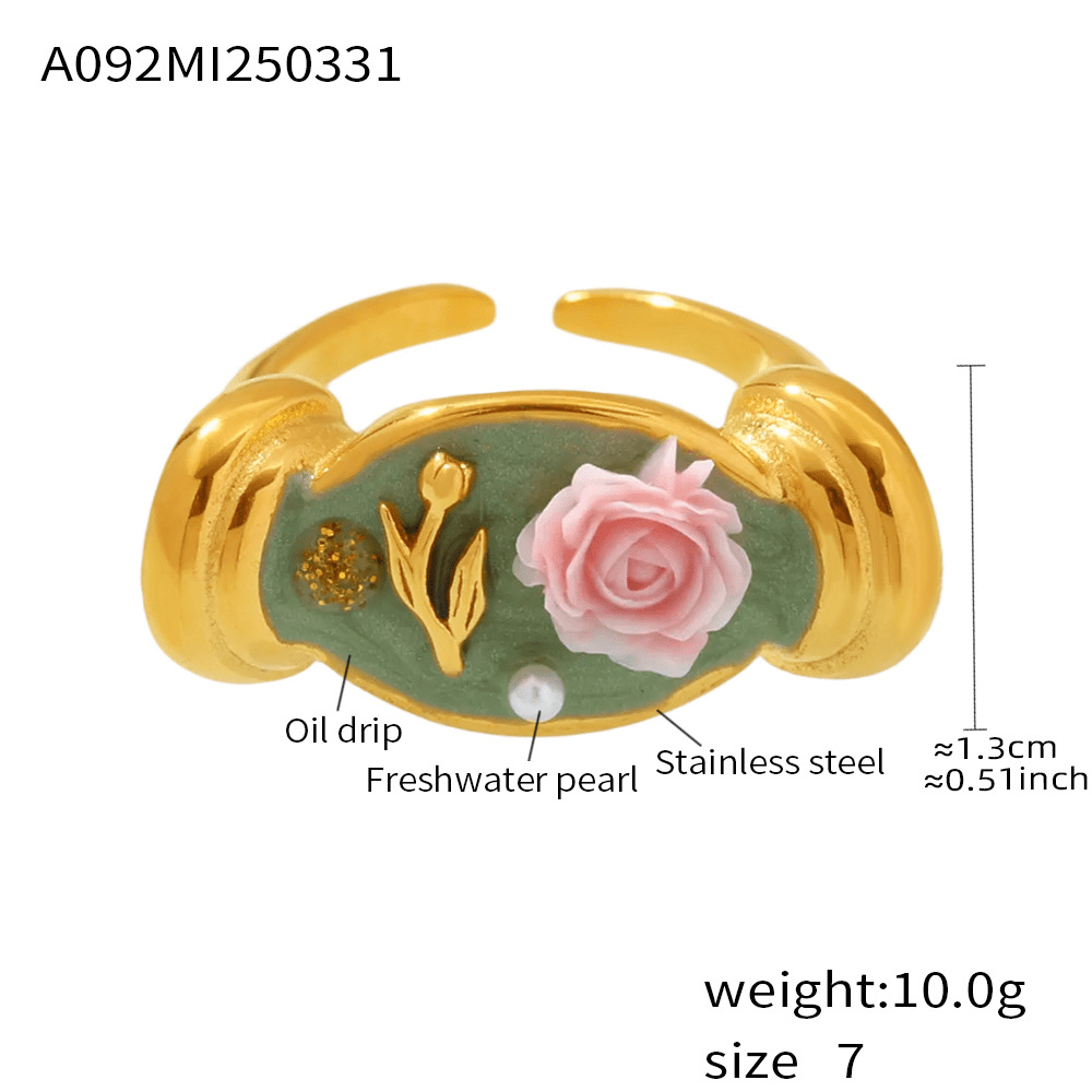 Gold chunky silver ring with detailed measurements, displayed on a white background.