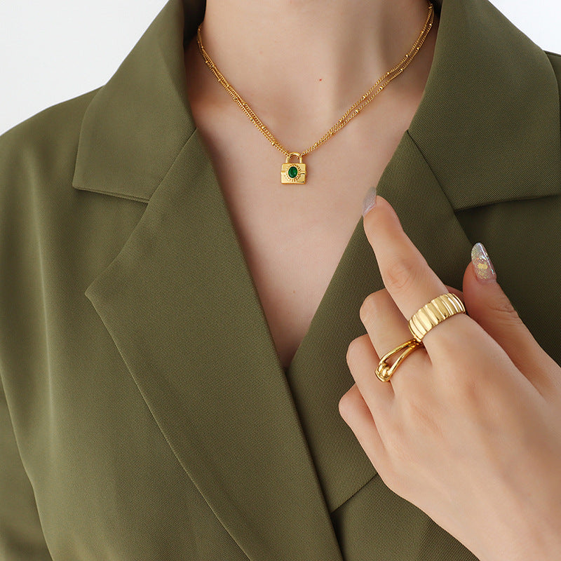 Collar con cierre de circonita y nicho MINIMAL LOCK