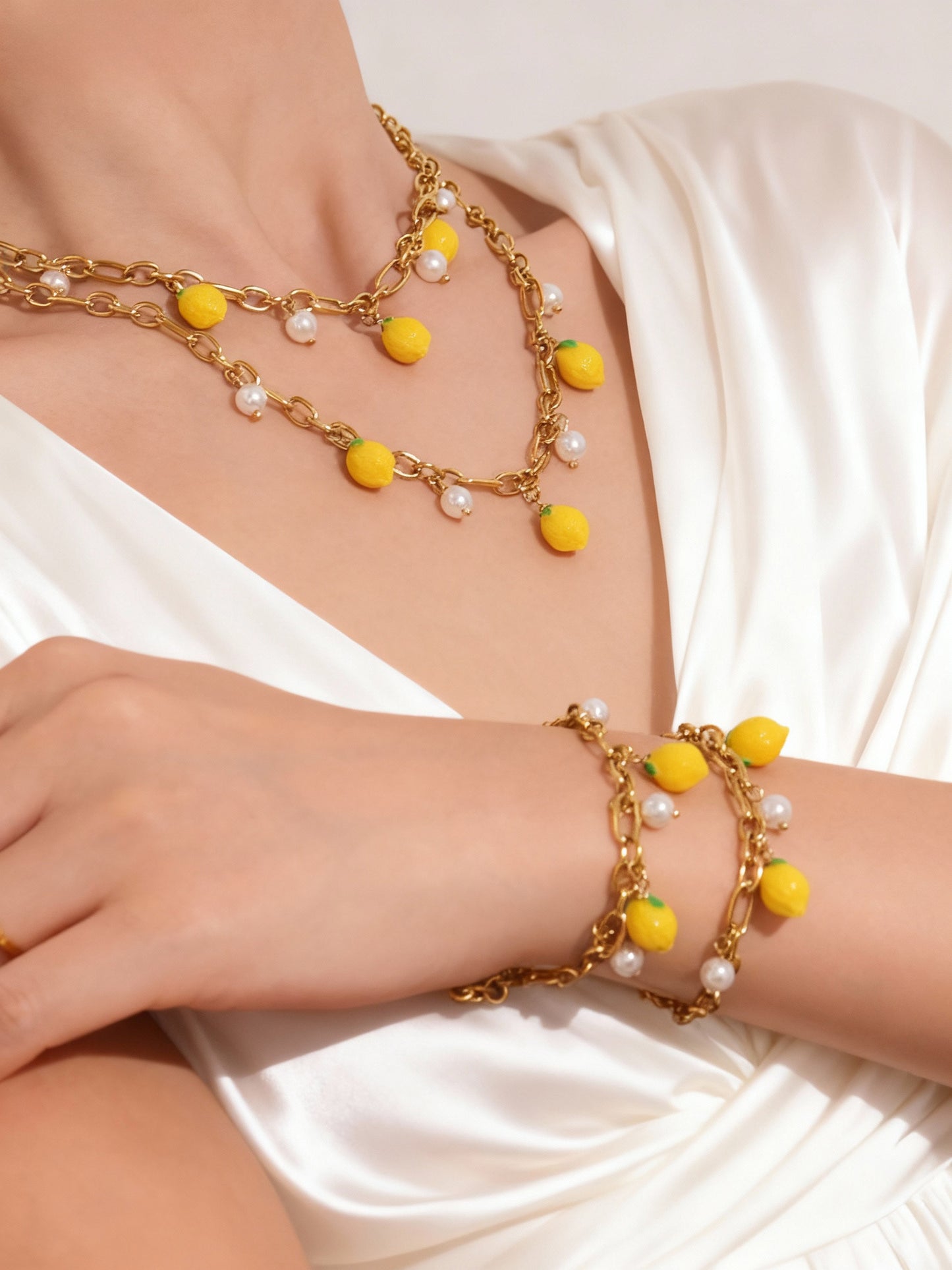 Collar de cuentas de concha de limón de resina