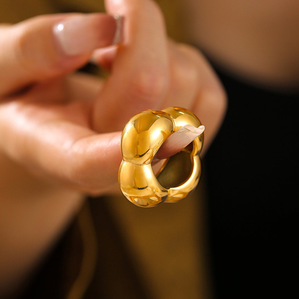 Hollow Flower Smooth Chunky Adjustable Rings