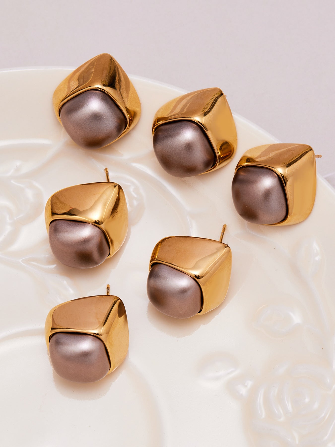 High end matte gray square earrings