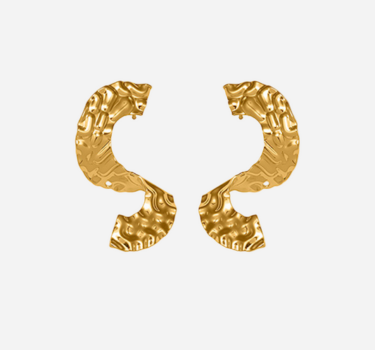 Pendiente de cobre moderno y alegre