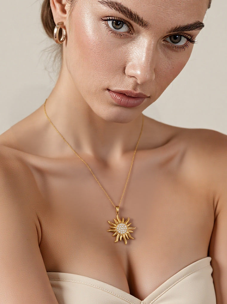 Super Shiny 5A Zircon Sun Pendant Necklace