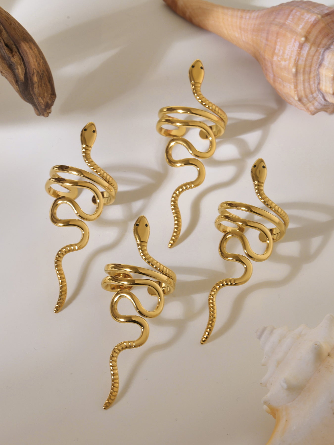 Anillo de serpiente de acero inoxidable con sabiduría y protección de la bobina eterna