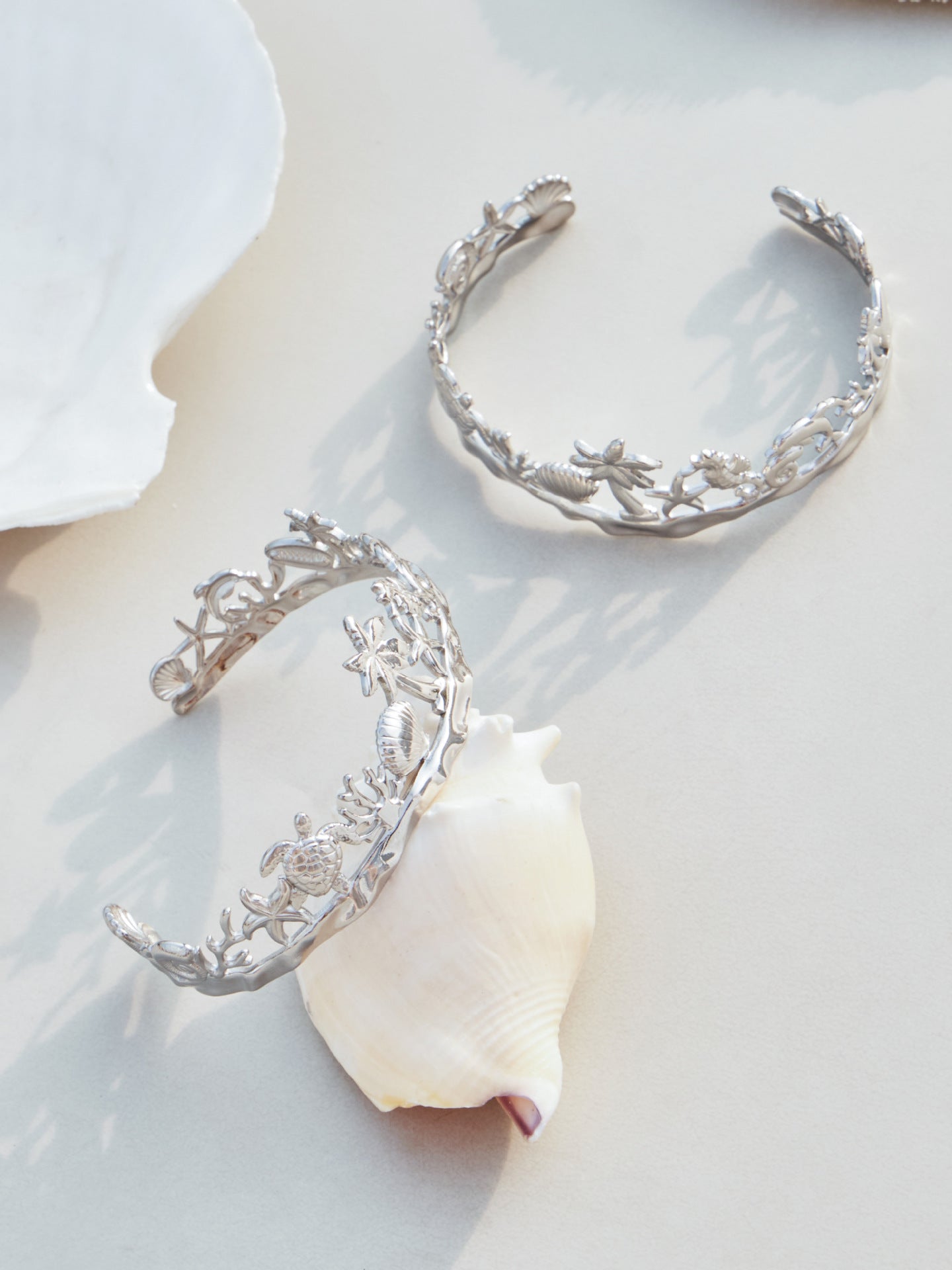 Vintage Beach Shell 18K Gold Plated Bracelet - Coastal Elegant Romantic Waterproof Jewelry | Endures Forever - Gift for Her - Detail 2