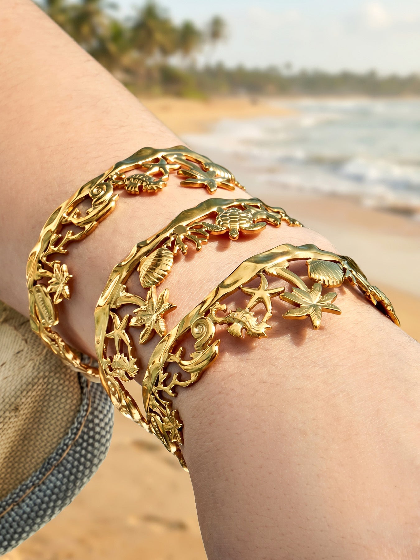 Vintage Beach Shell 18K Gold Plated Bracelet - Coastal Elegant Romantic Waterproof Jewelry | Endures Forever - Gift for Her - Detail 4